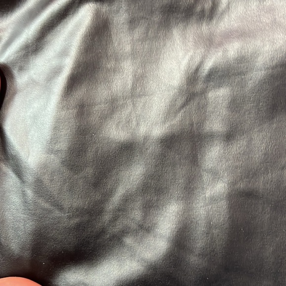 Leather bodysuit - Picture 3 of 7